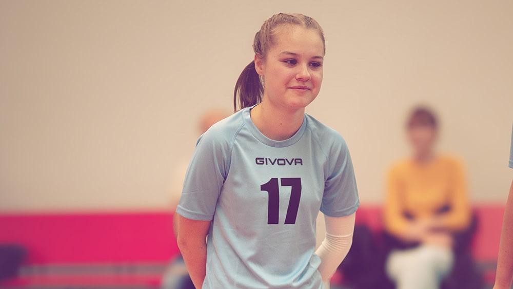 Lovitură de minge în timpul unui schimb intens